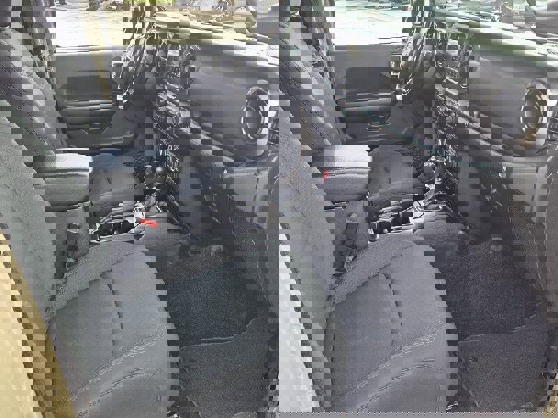 Certified 2020 Jeep Gladiator Sport w/ Quick Order Package 24S image 15