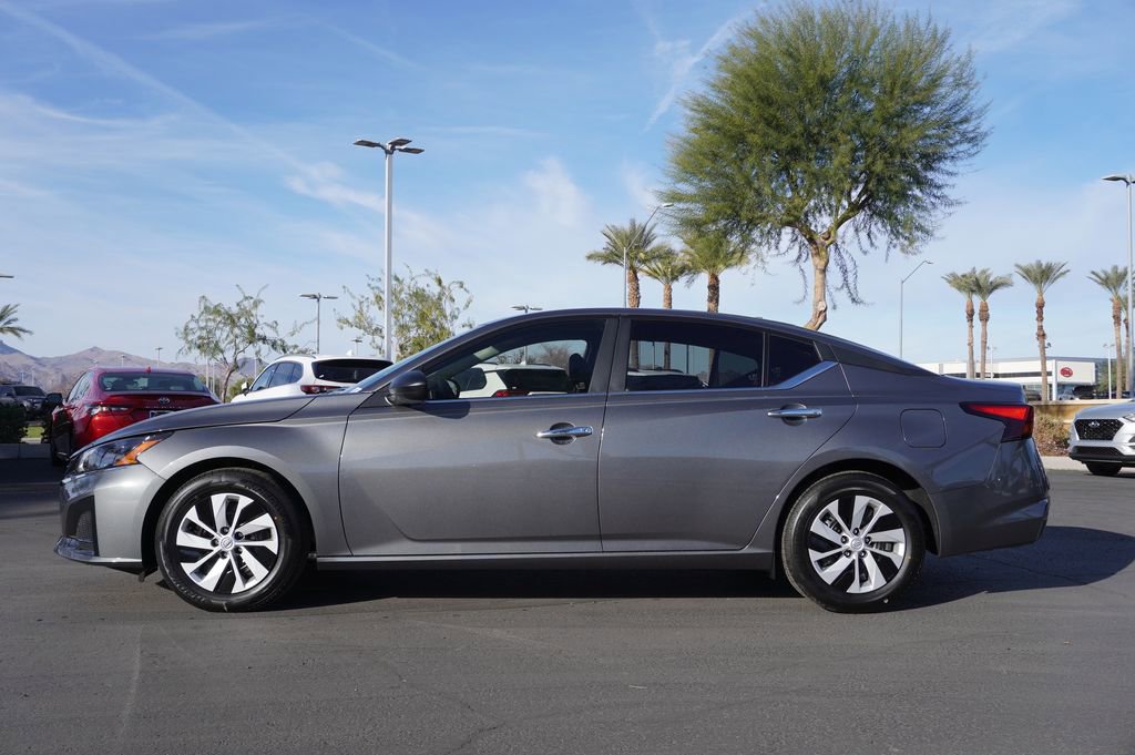 Certified 2025 Nissan Altima 2.5 S image 2