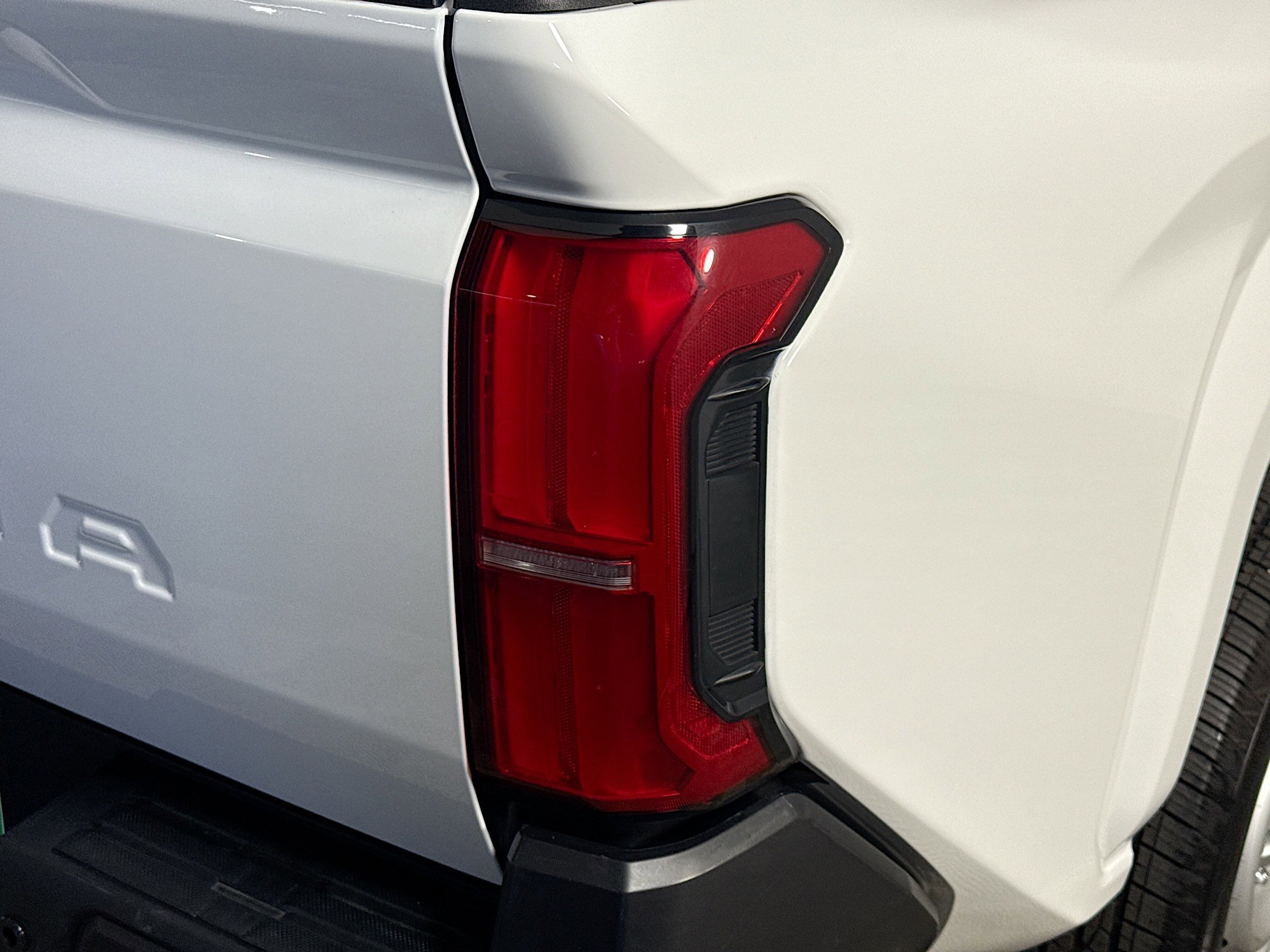 Used 2025 Toyota Tacoma SR image 30