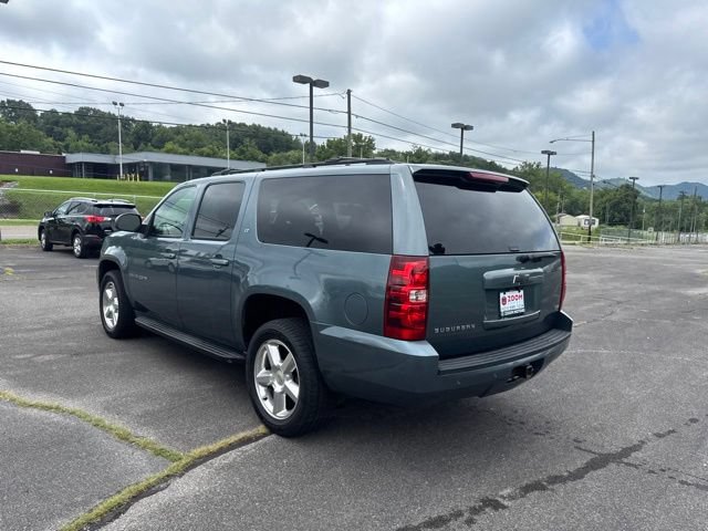 Used 2009 Chevrolet Suburban LT AWD/4WD image 6