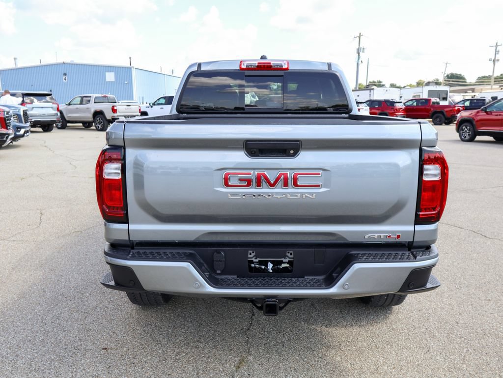 New 2026 GMC Canyon AT4 w/ Technology Plus Package AWD/4WD image 4