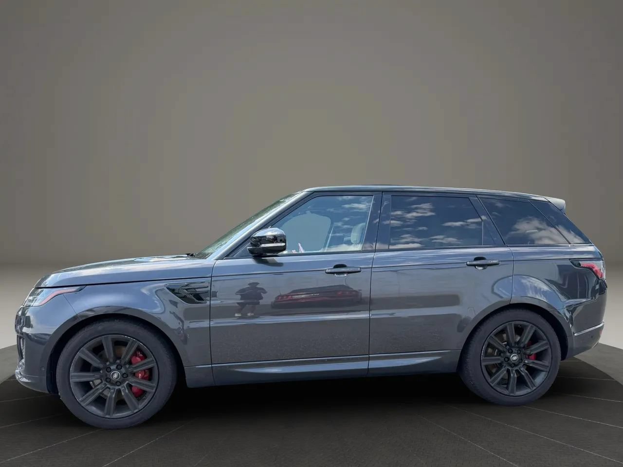 Used 2020 Land Rover Range Rover Sport HST AWD/4WD image 8