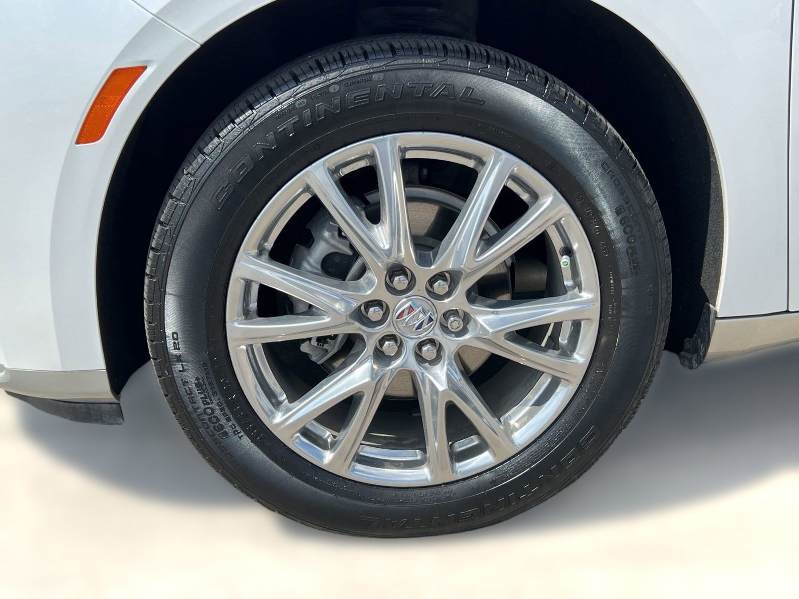 Certified 2023 Buick Enclave Essence w/ Experience Buick Package image 12