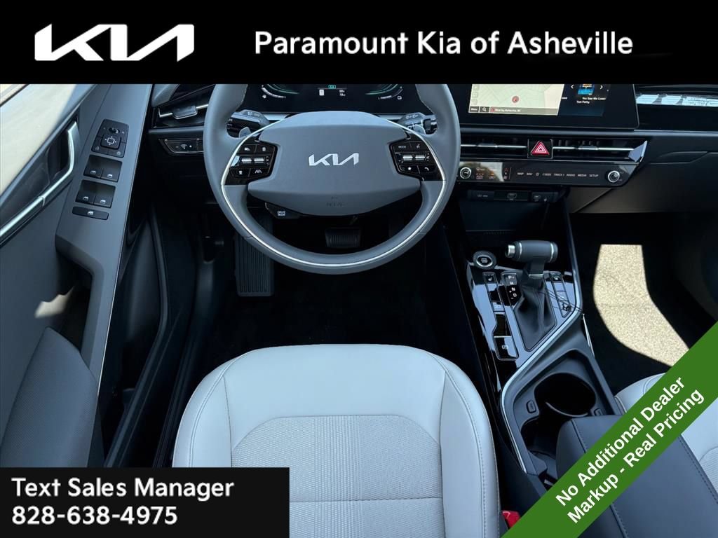 New 2026 Kia Niro EX FWD image 24