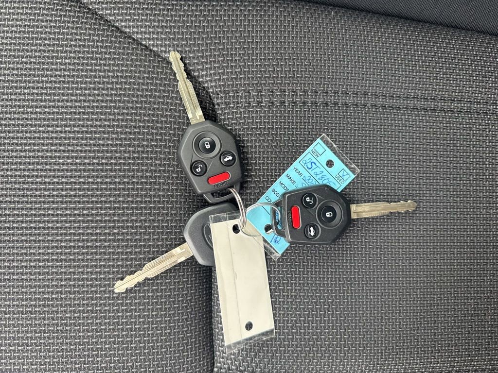 Used 2023 Subaru Crosstrek 2.0i image 31