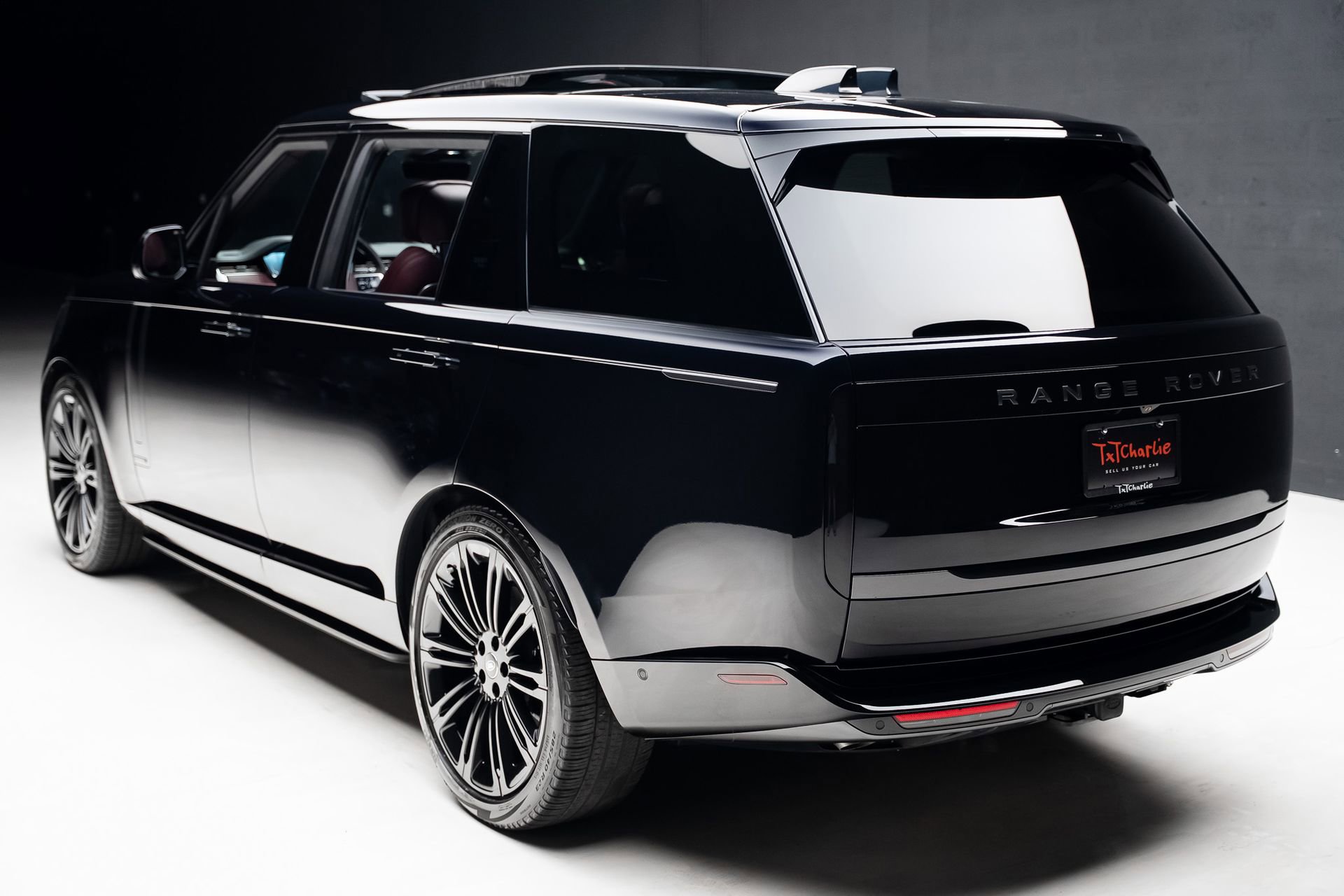 Used 2024 Land Rover Range Rover Long Wheelbase Autobiography AWD/4WD image 25