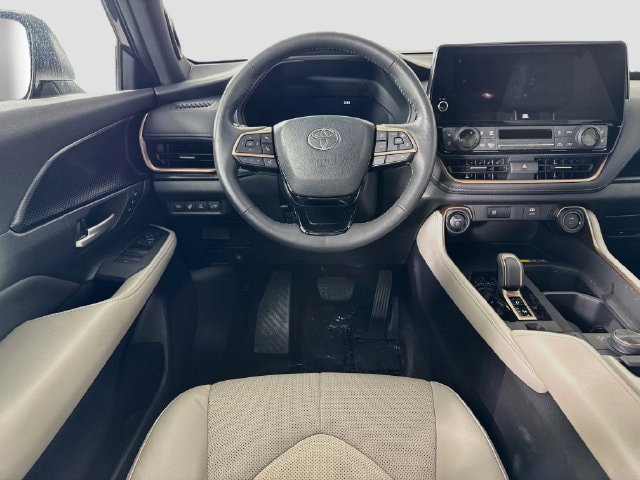 Certified 2025 Toyota Grand Highlander AWD Hybrid image 24
