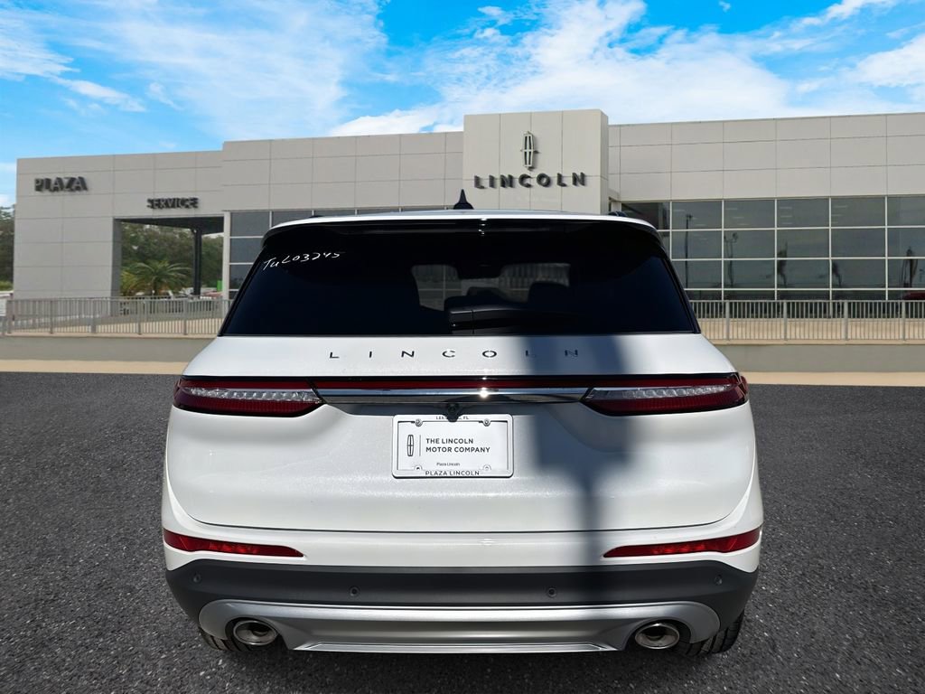 New 2026 Lincoln Corsair Premiere image 4