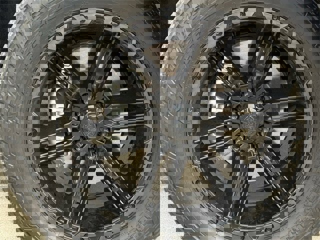 Used 2021 Ford Expedition Limited image 10