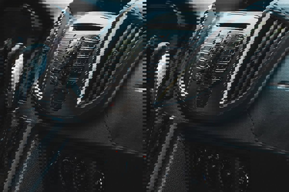 Used 2017 Ford Transit 150 130 Low Roof w/ Exterior Upgrade Package image 10