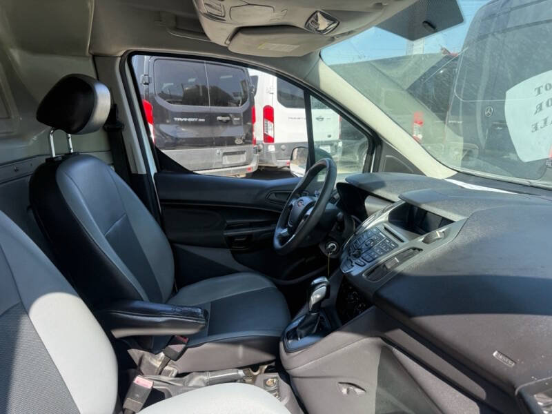 Used 2016 Ford Transit Connect XL FWD image 8
