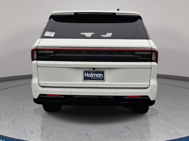 New 2026 Lincoln Navigator Reserve AWD/4WD image 5