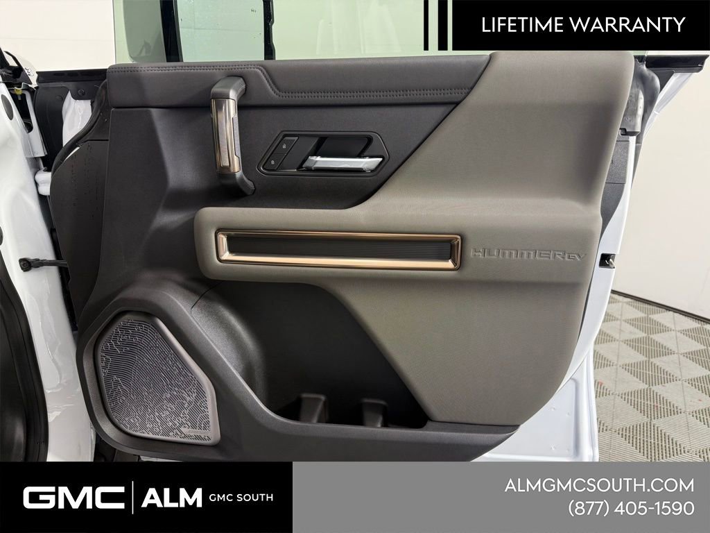 New 2025 GMC Hummer EV 3X w/ Extreme Off-Road Package image 32