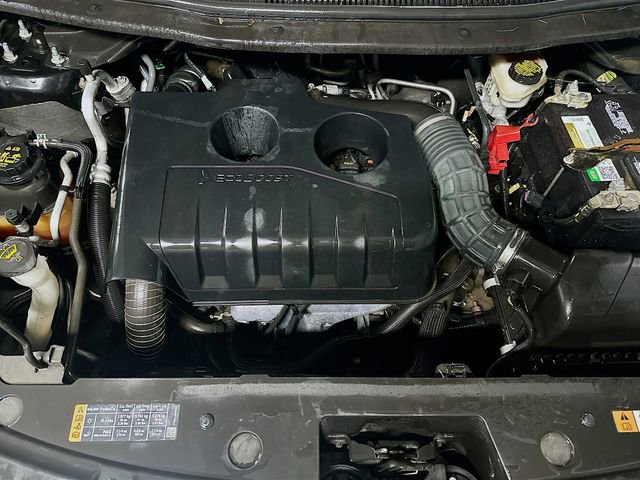 Used 2016 Ford Explorer XLT image 31