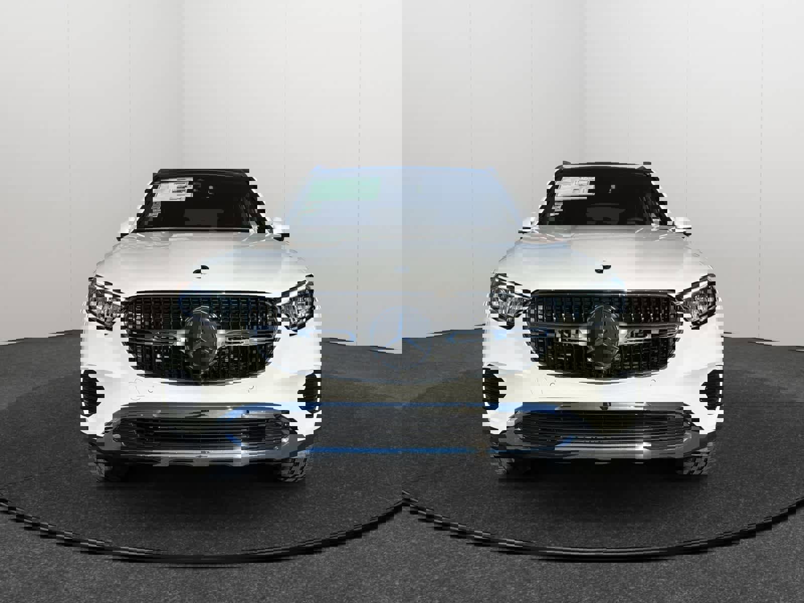 New 2026 Mercedes-Benz GLC 300 4MATIC image 2