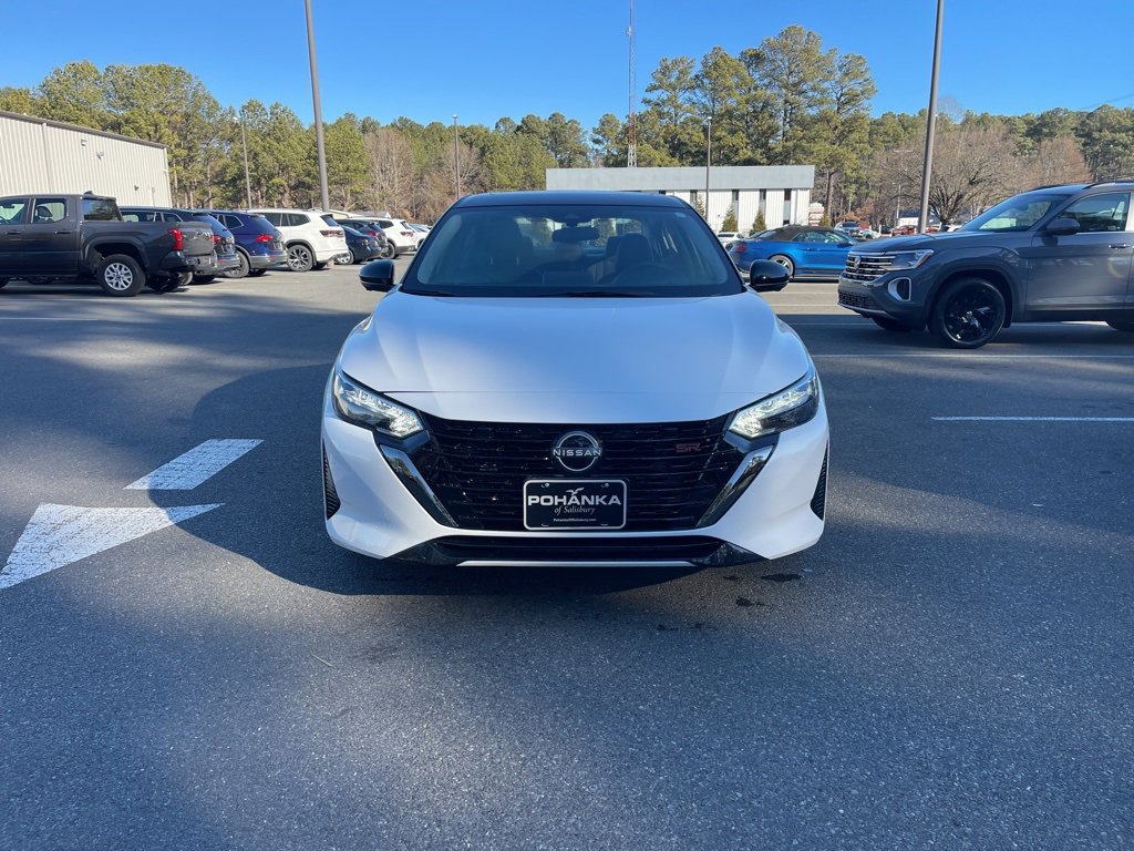 Used 2024 Nissan Sentra SR w/ SR Premium Package image 3