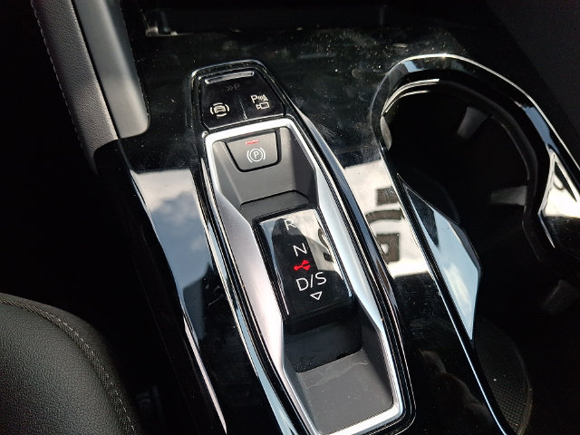 Certified 2025 Audi Q5 Premium w/ Convenience Package AWD/4WD image 15