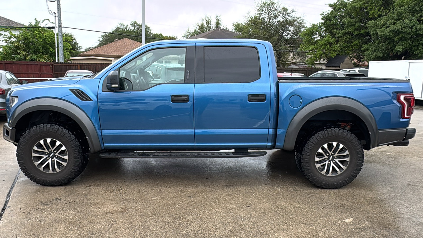 Used 2019 Ford F150 Raptor w/ Equipment Group 801A Mid AWD/4WD image 4