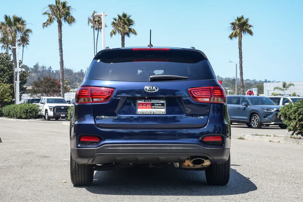 Used 2019 Kia Sorento S FWD image 8