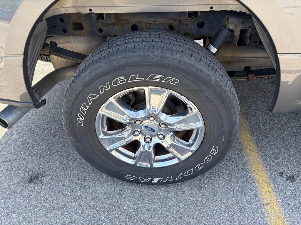 Used 2015 Ford F150 XLT w/ Equipment Group 301A Mid AWD/4WD image 36