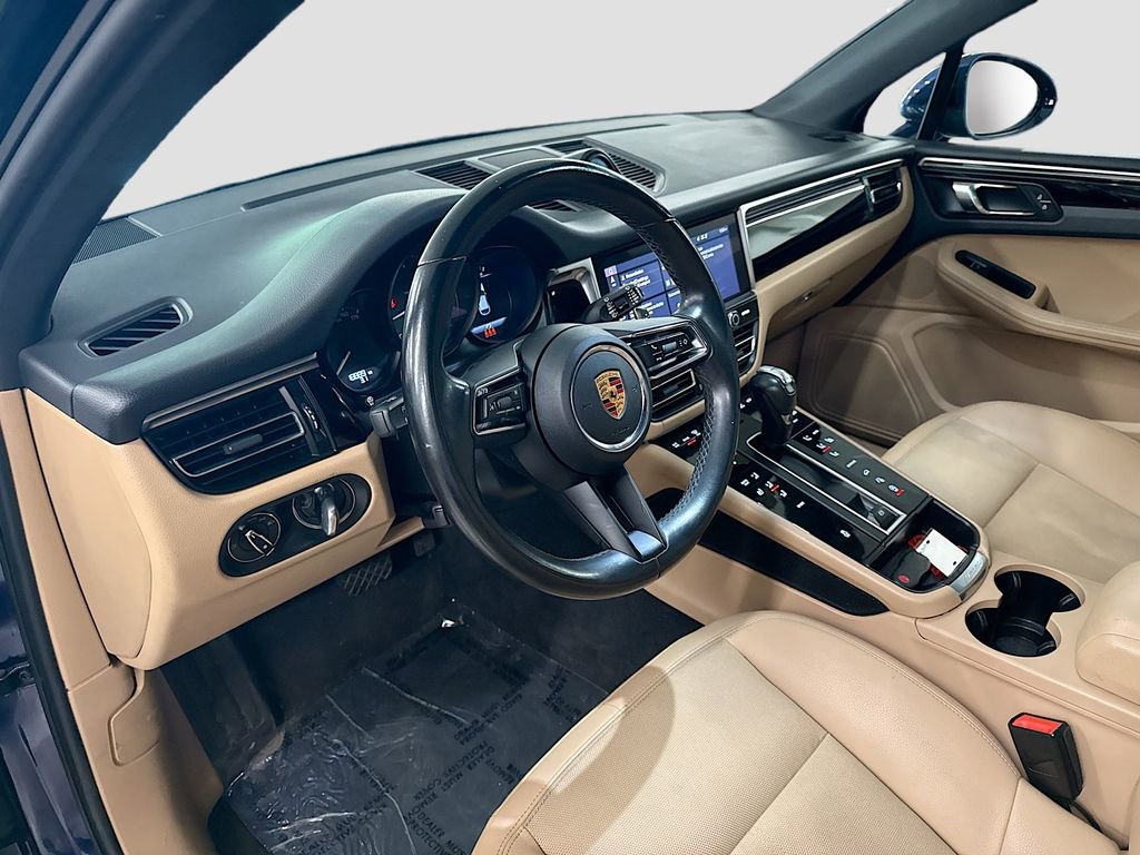 Used 2022 Porsche Macan image 10