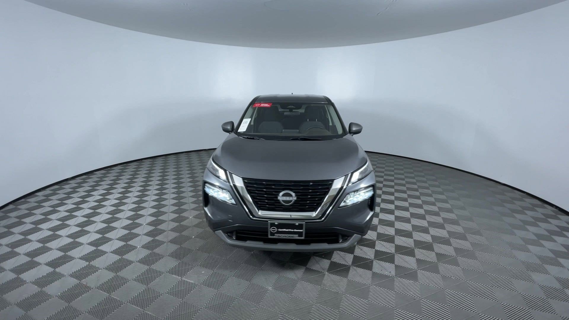 Certified 2023 Nissan Rogue SV image 3