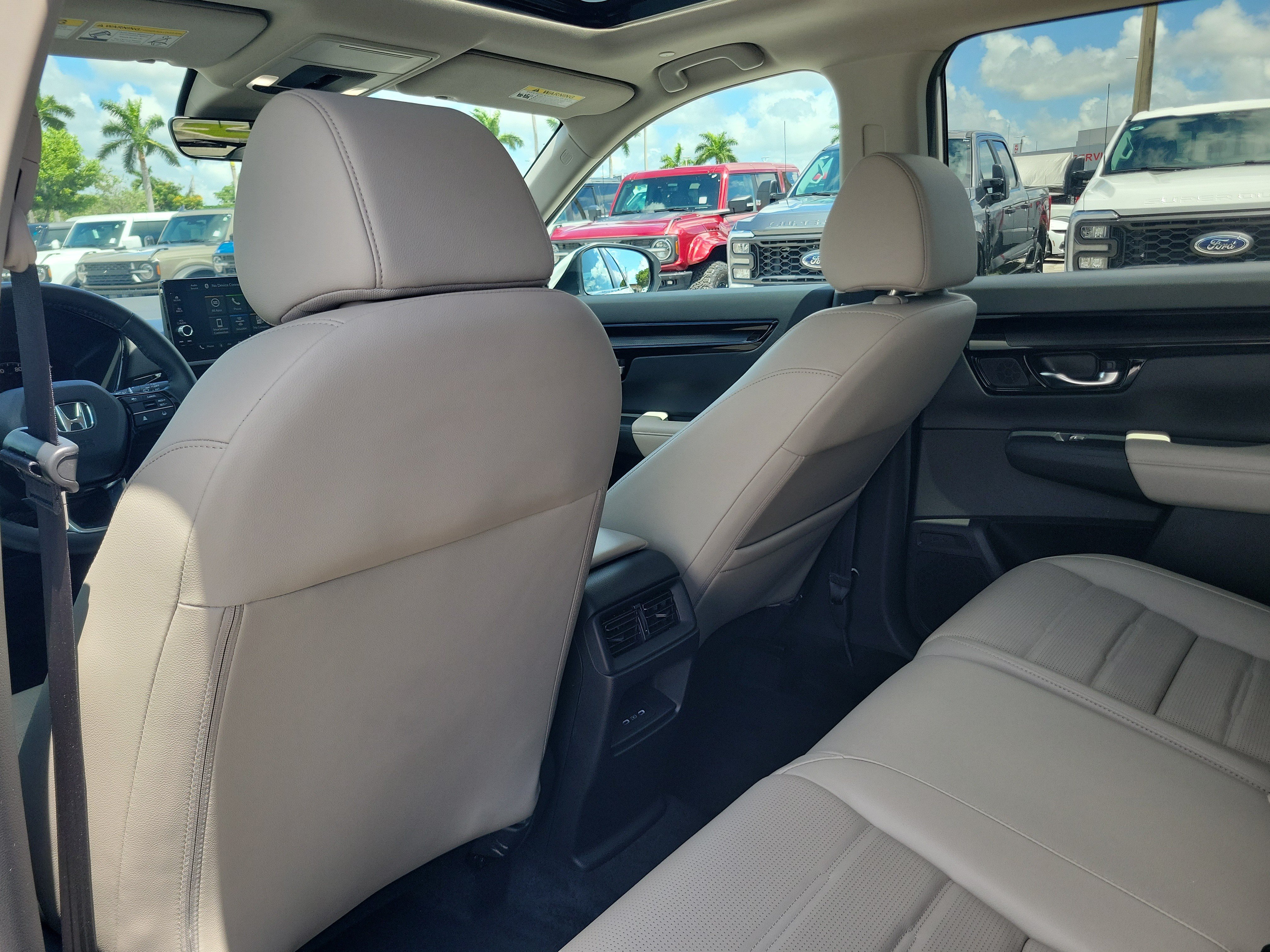 Used 2024 Honda CR-V EX-L image 16