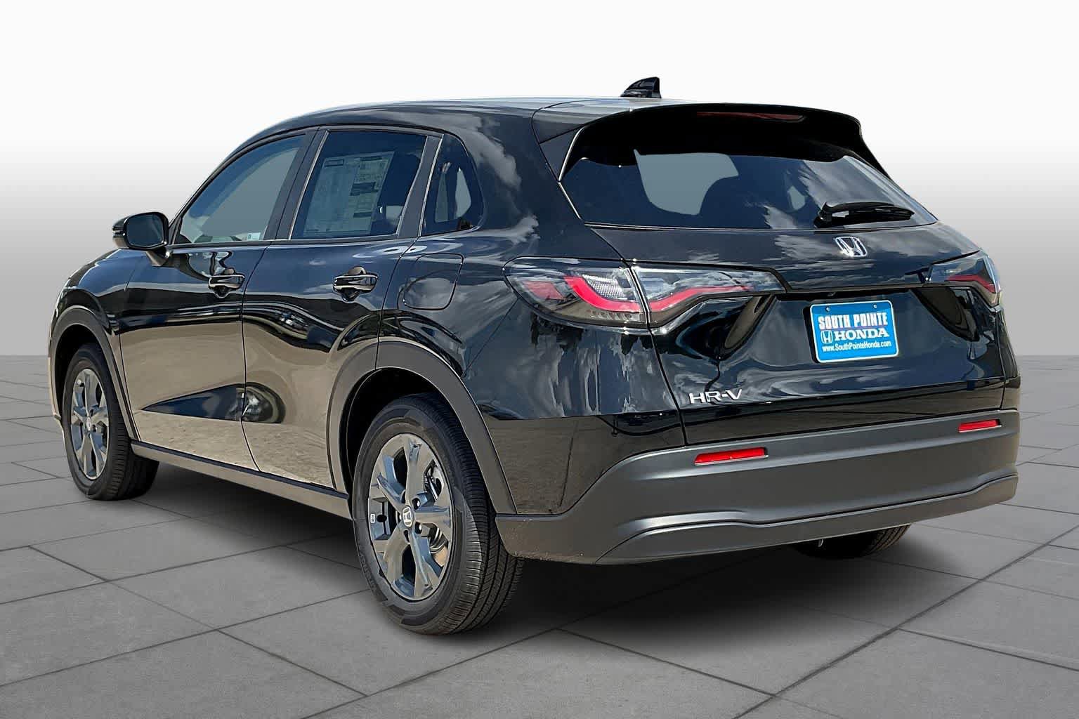 New 2026 Honda HR-V LX image 12