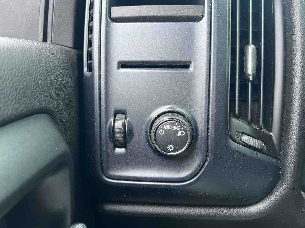 Used 2016 Chevrolet Silverado 1500 W/T image 15