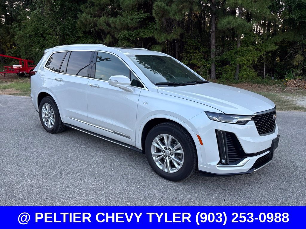 Used 2023 Cadillac XT6 Luxury FWD image 1