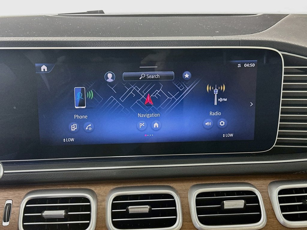 Used 2024 Mercedes-Benz GLS 450 4MATIC image 15