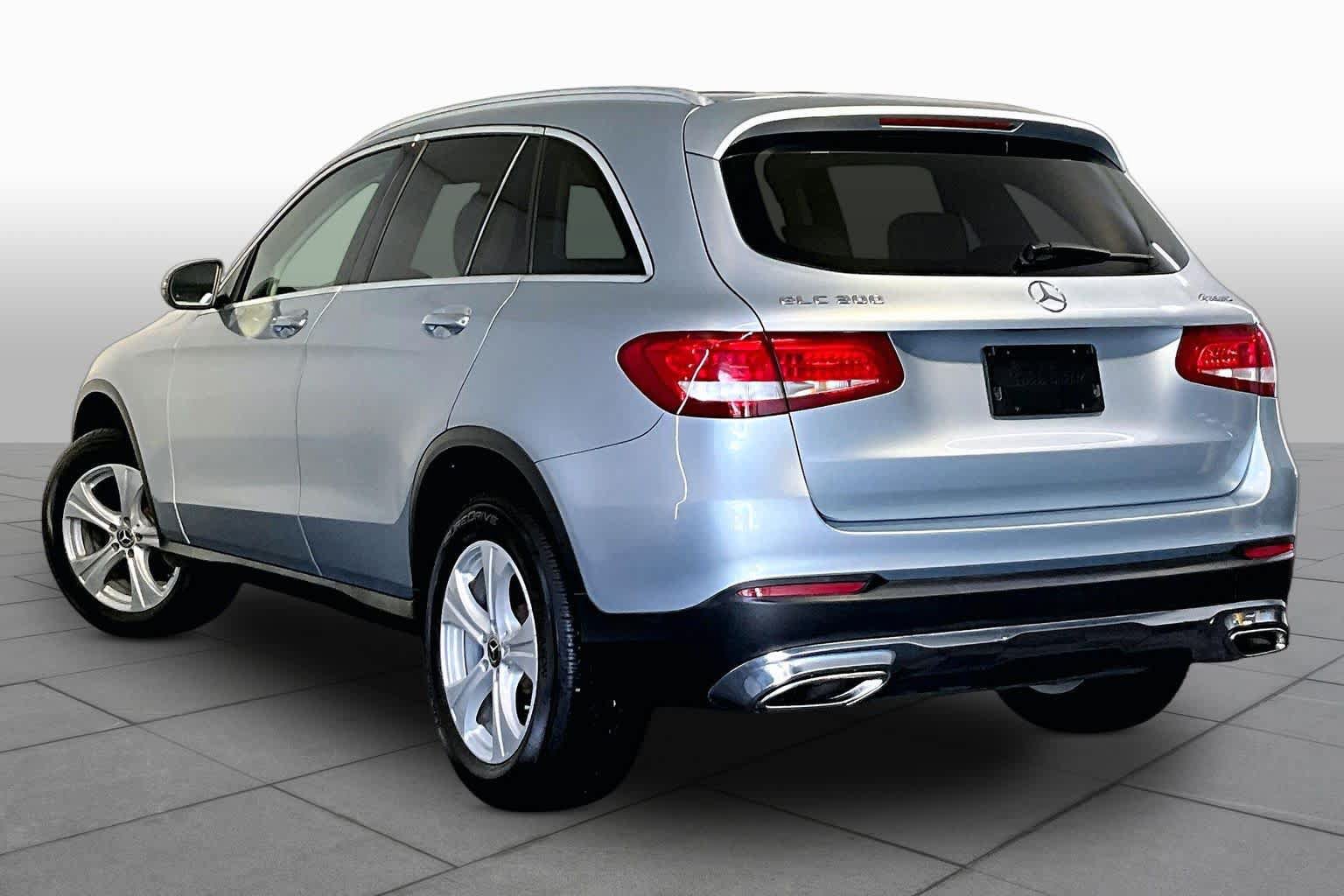 Used 2018 Mercedes-Benz GLC 300 4MATIC image 12