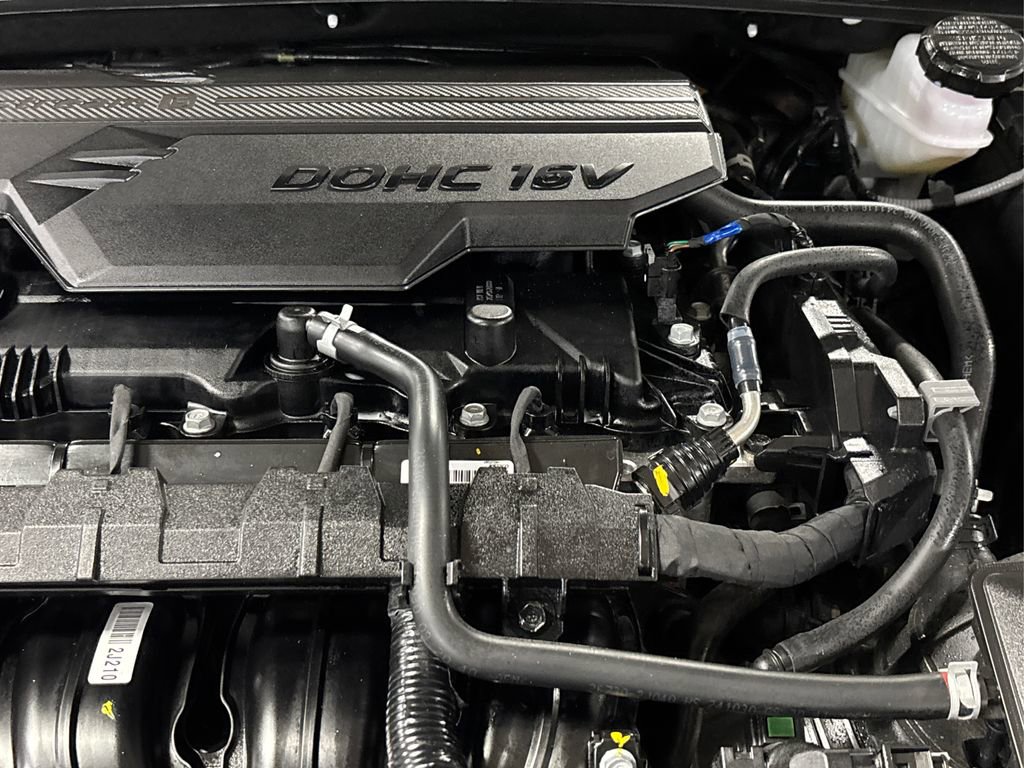 Certified 2025 Hyundai Elantra SEL image 13