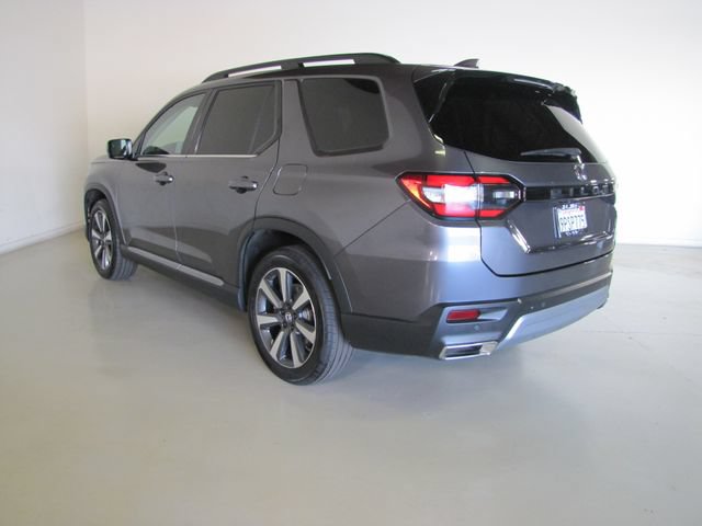 Certified 2025 Honda Pilot Touring image 23