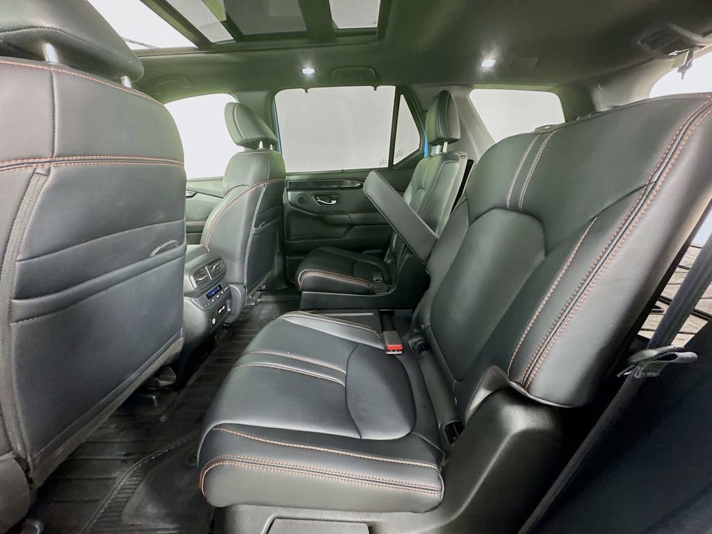 Used 2023 Honda Pilot TrailSport image 30