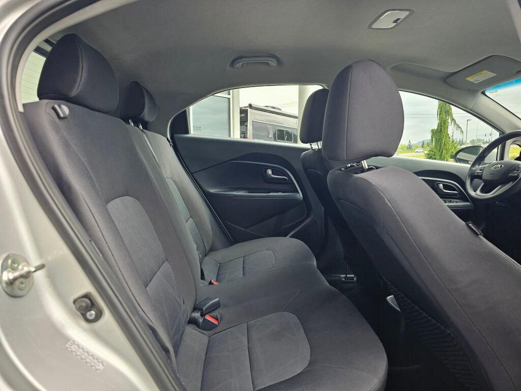 Used 2013 Kia Rio LX w/ PWR Pkg FWD image 13