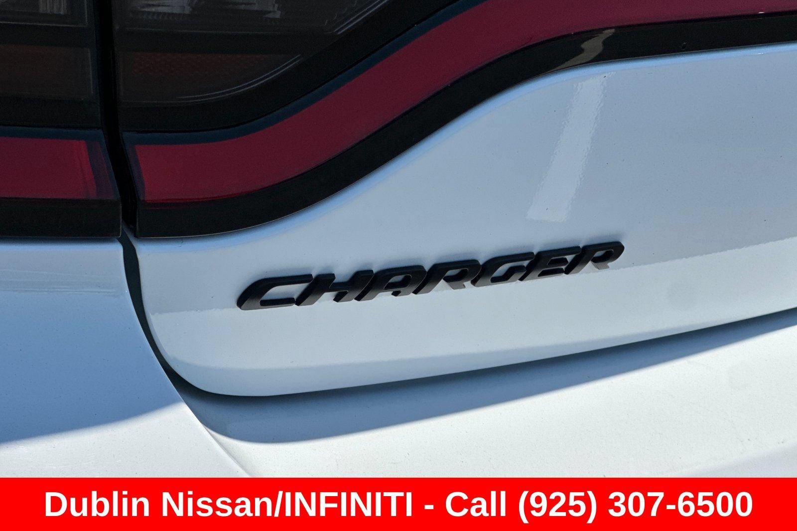 Used 2018 Dodge Charger R/T w/ Blacktop Package RWD image 48