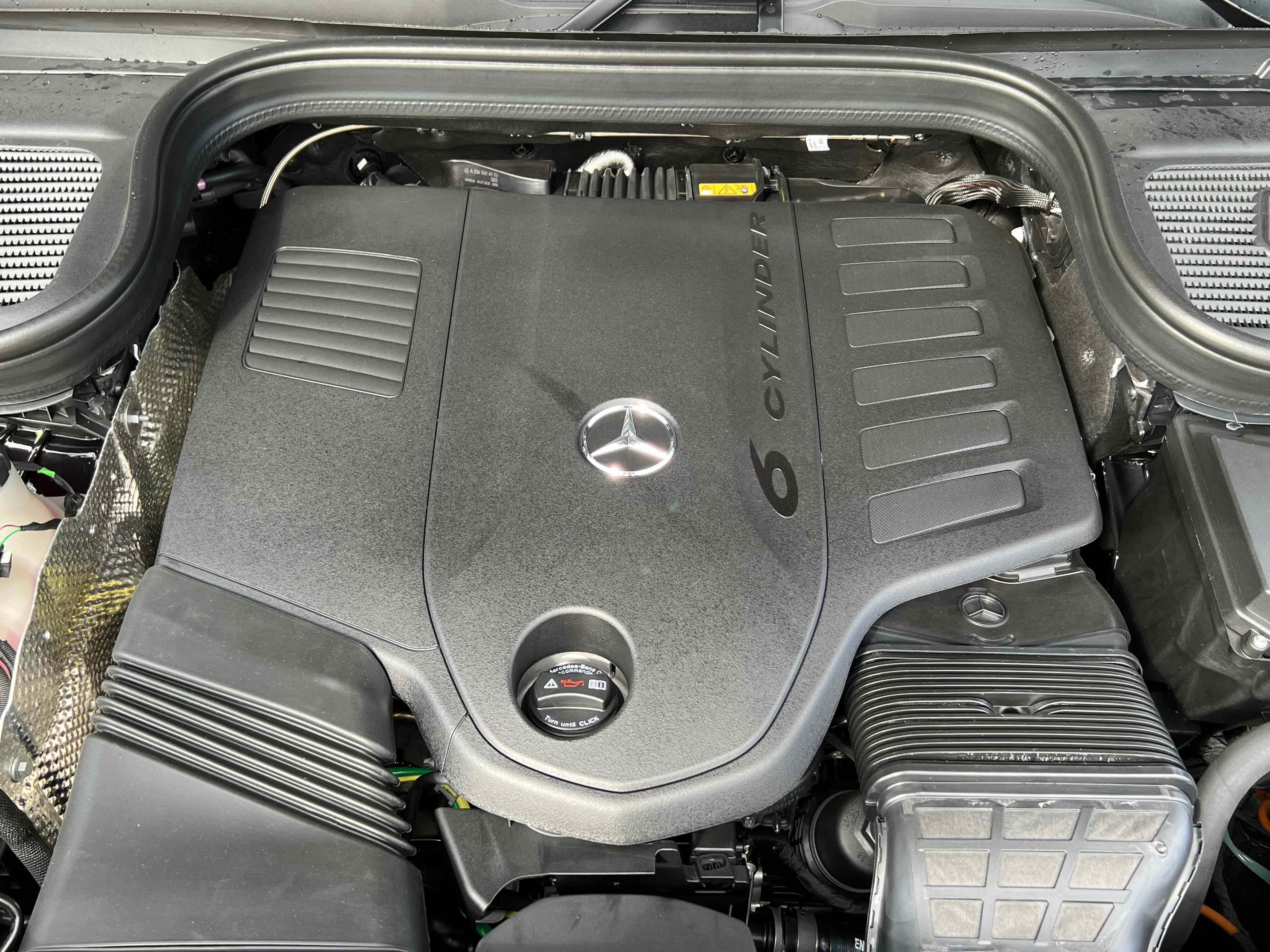 New 2026 Mercedes-Benz GLS 450 4MATIC image 38