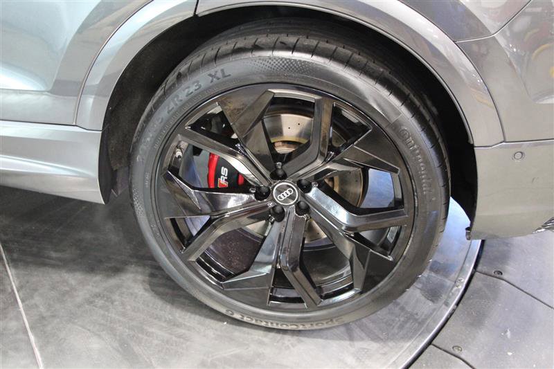 Used 2022 Audi RS Q8 w/ Carbon Optic Package image 37