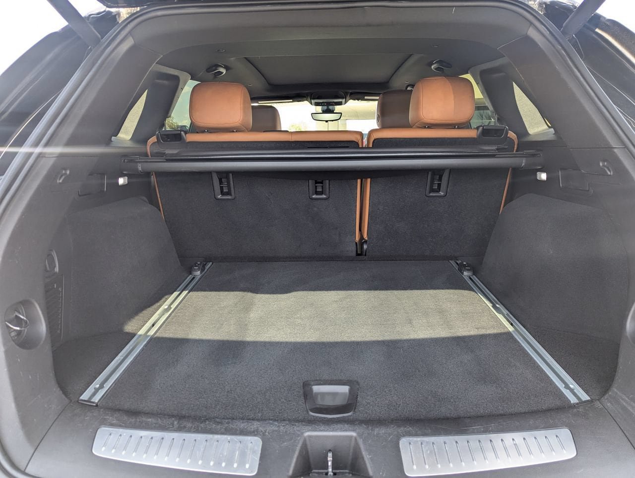 Certified 2023 Cadillac XT5 Premium Luxury w/ Technology Package AWD/4WD image 18