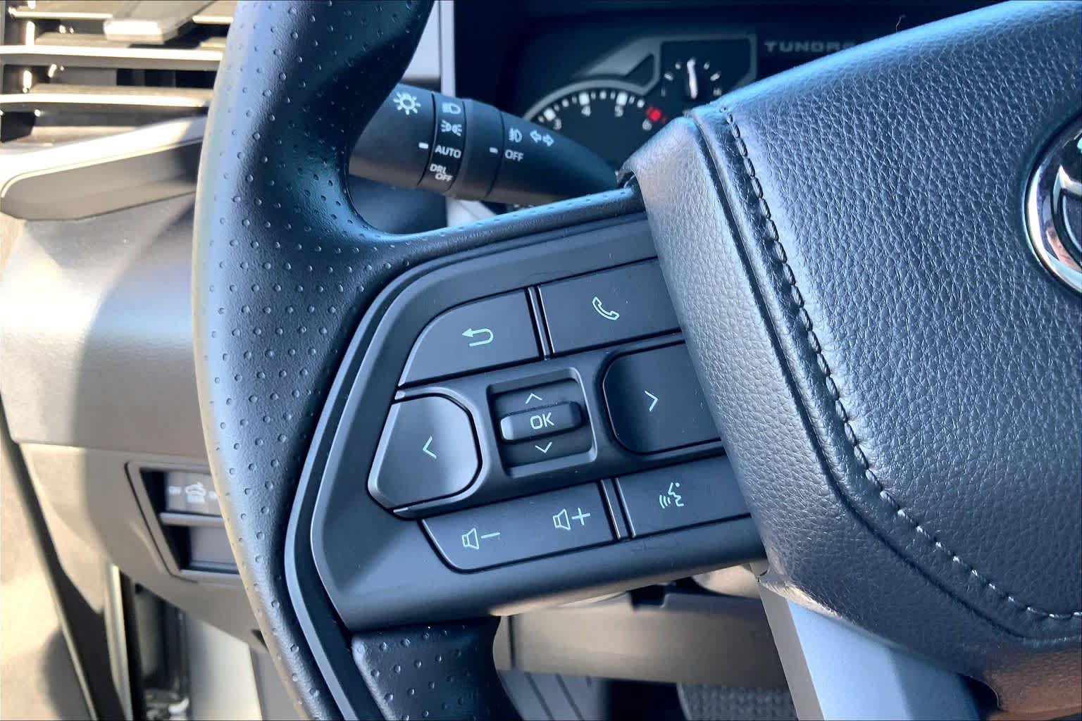 Used 2026 Toyota Tundra SR5 w/ SX Package RWD image 24