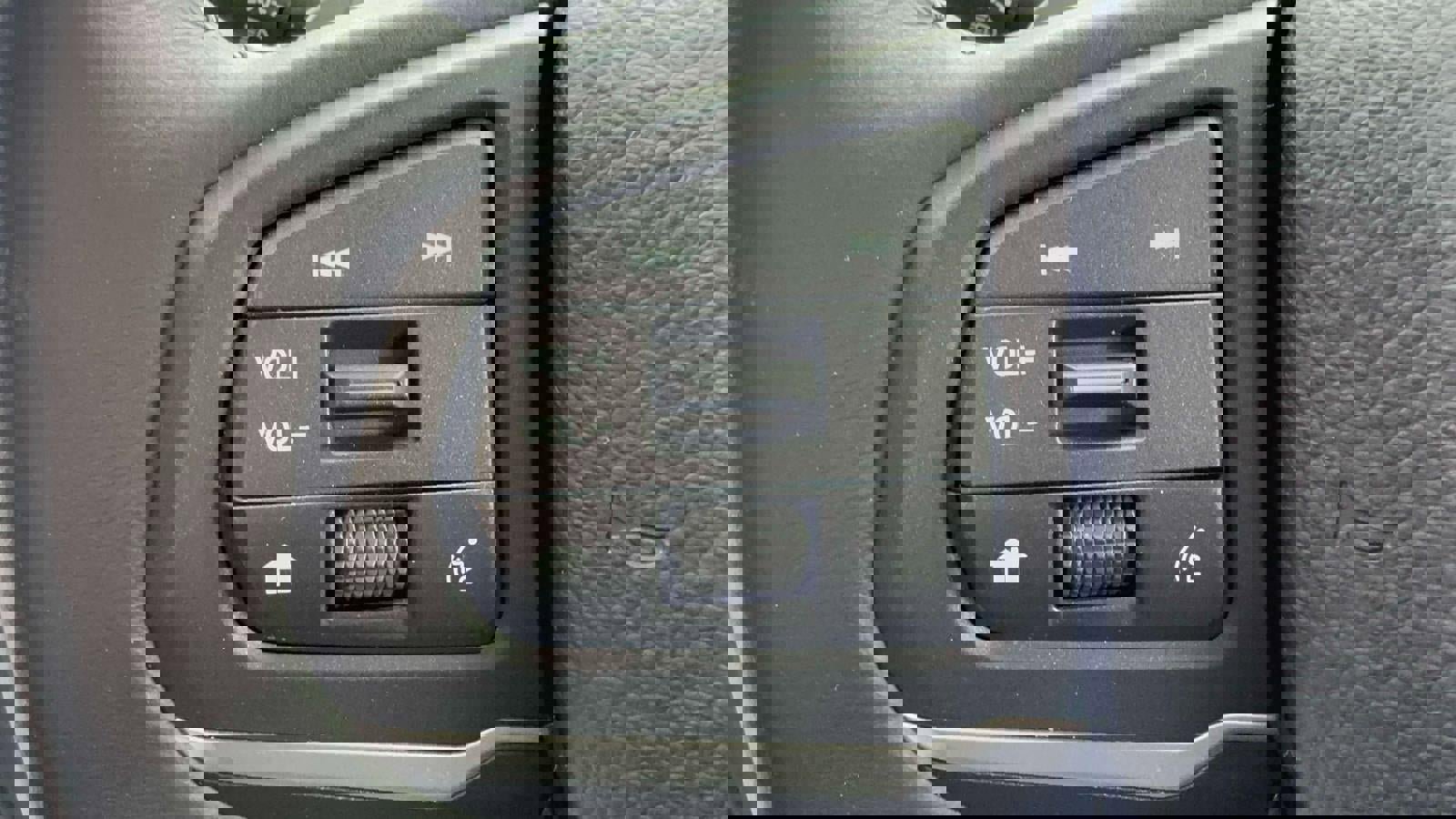 Used 2024 Honda Ridgeline Sport image 13