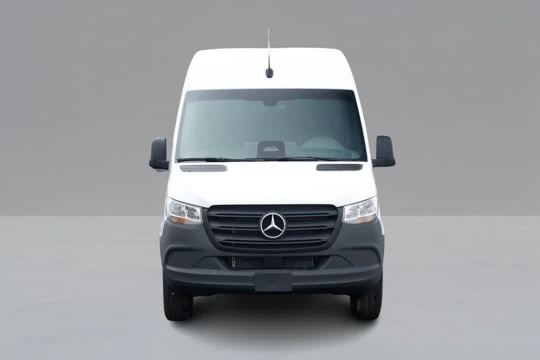 New 2025 Mercedes-Benz Sprinter 2500 image 2