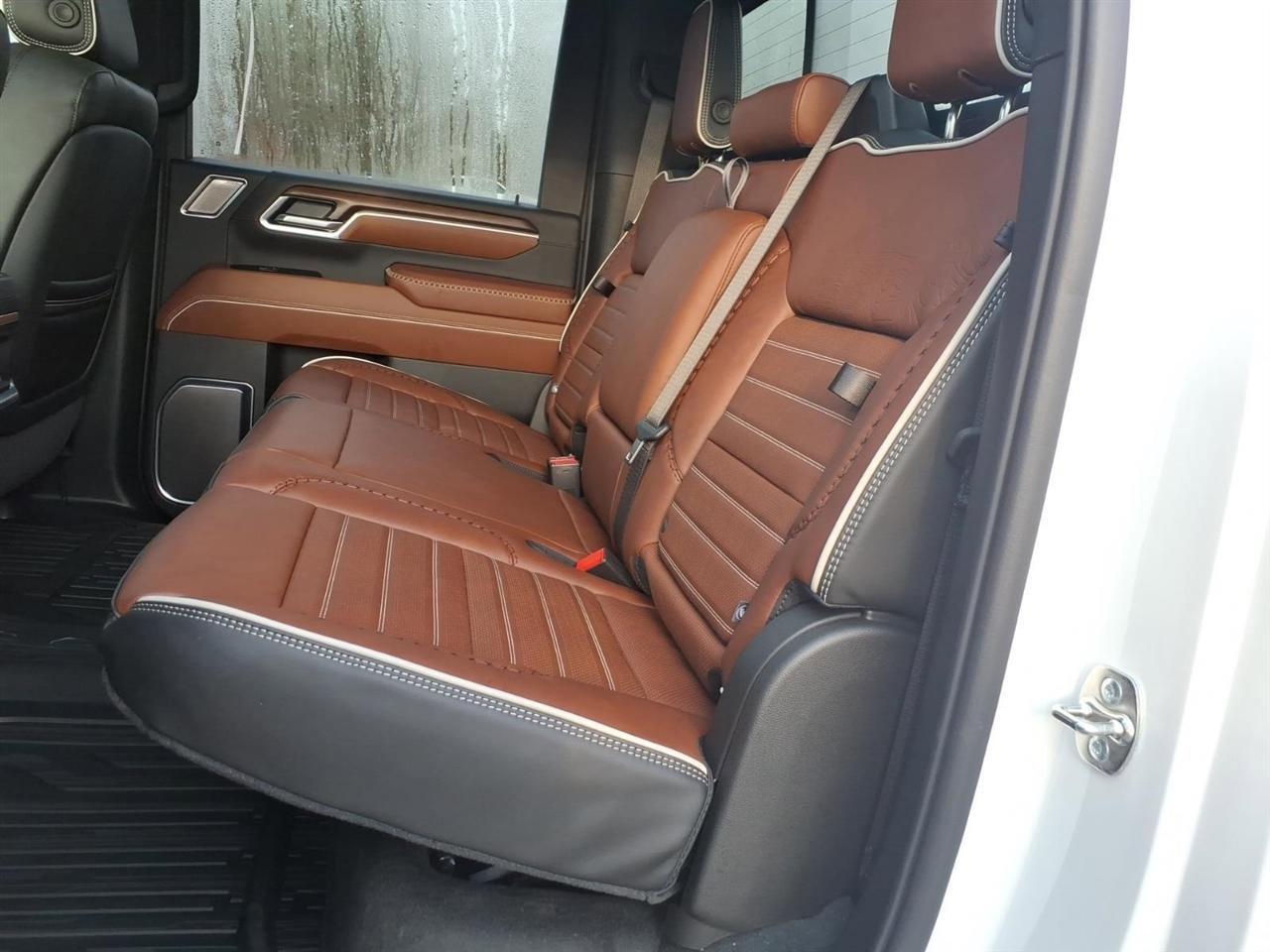 New 2026 GMC Sierra 2500 Denali Ultimate image 9