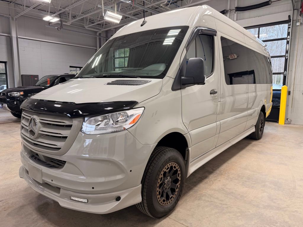 Used 2022 Mercedes-Benz Sprinter 2500 image 5