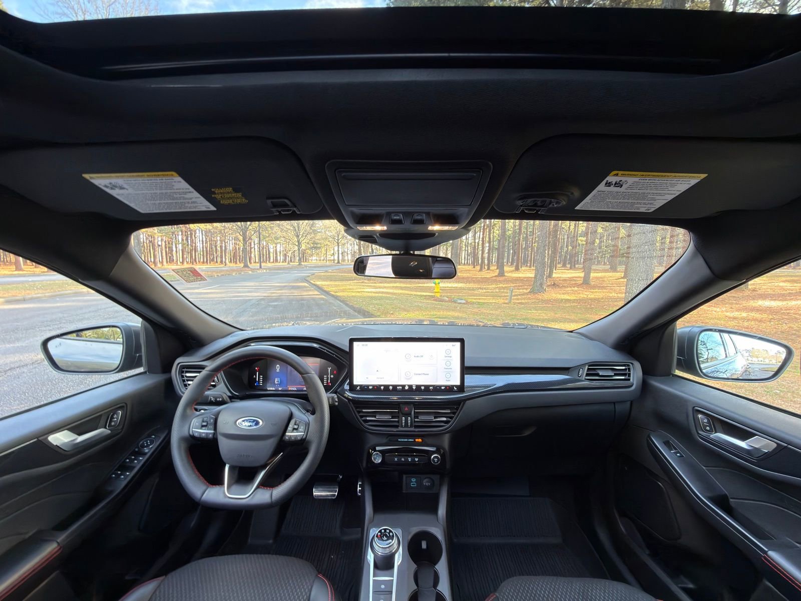 Used 2023 Ford Escape ST-Line w/ Tech Pack #1 image 2