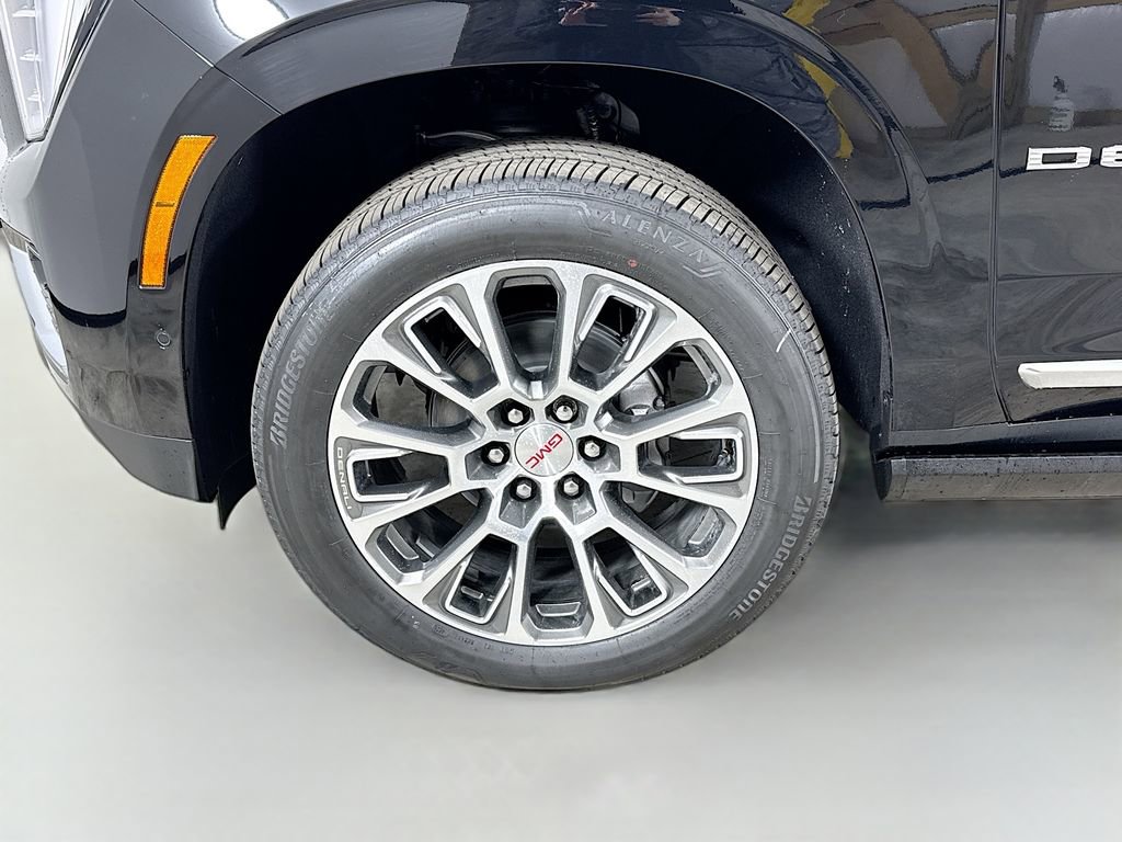 New 2026 GMC Yukon Denali w/ Denali Reserve Package AWD/4WD image 39
