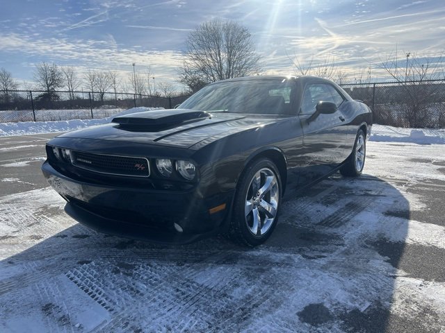 Used 2014 Dodge Challenger R/T image 4