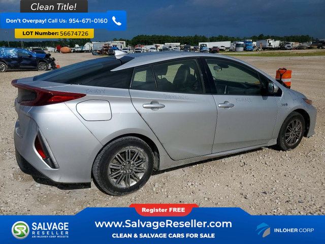 Used 2019 Toyota Prius Prime Premium FWD image 4