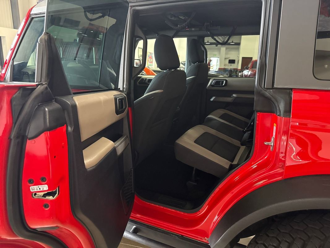 Used 2023 Ford Bronco Wildtrak image 89